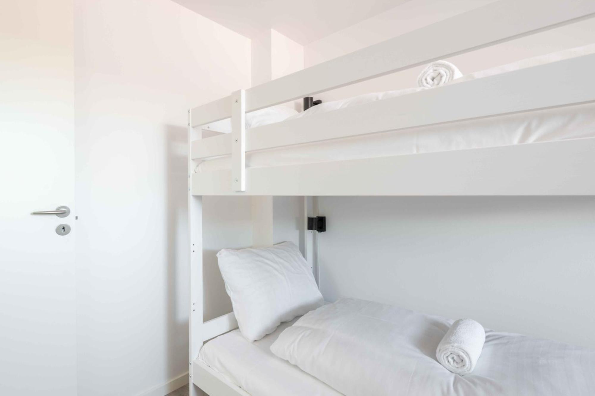 Apartamento Lovely In Vibrant Area Of *